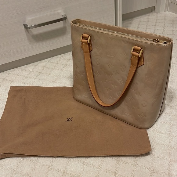 LV Bag - Picture 5 of 5